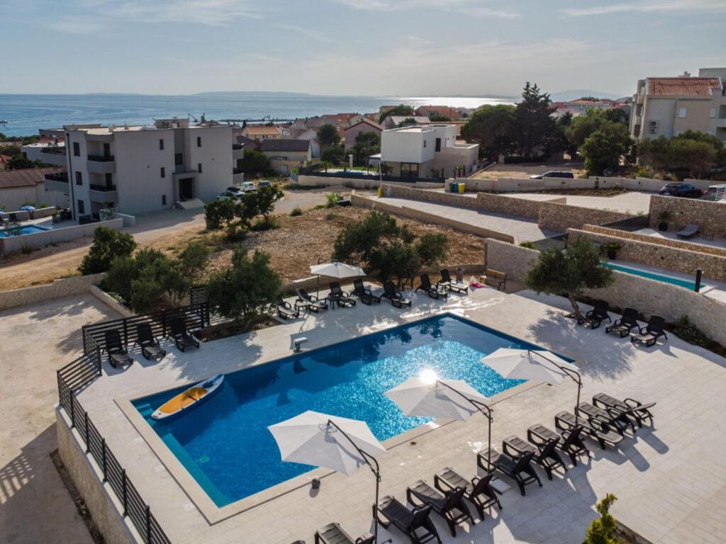 Boutique Hotel Ivy'Z Новаля Екстериор снимка