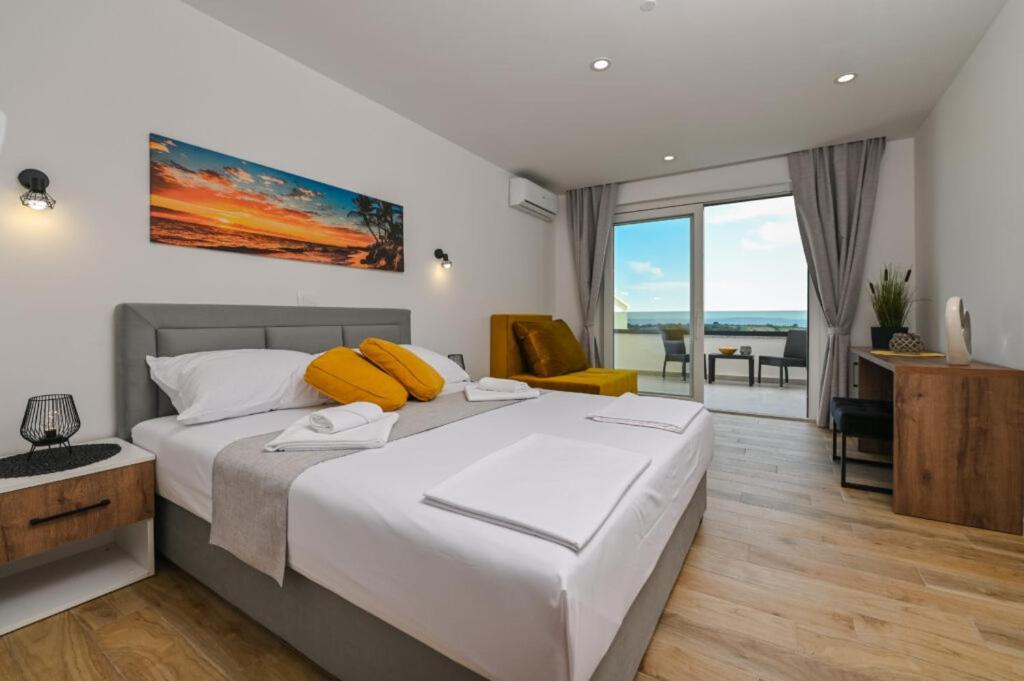 Boutique Hotel Ivy'Z Новаля Екстериор снимка