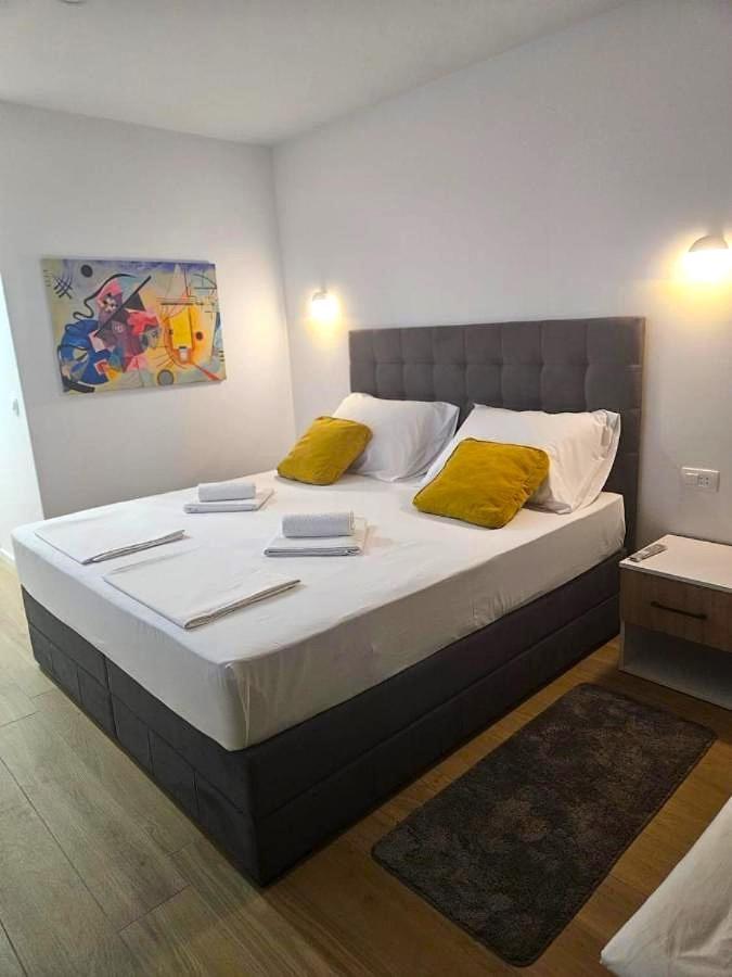 Boutique Hotel Ivy'Z Новаля Екстериор снимка